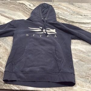 Men’s small Sitka sweatshirt
